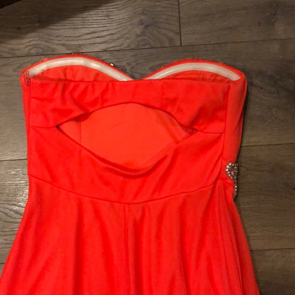 Strapless dress - Picture 4 of 5